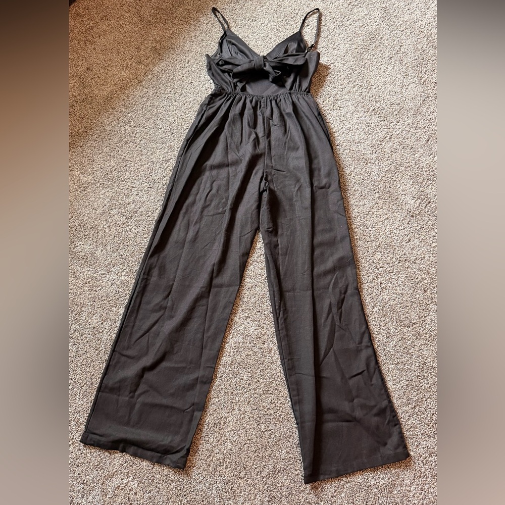 Women’s Elegant Black Jumpsuit - Picture 5 of 6